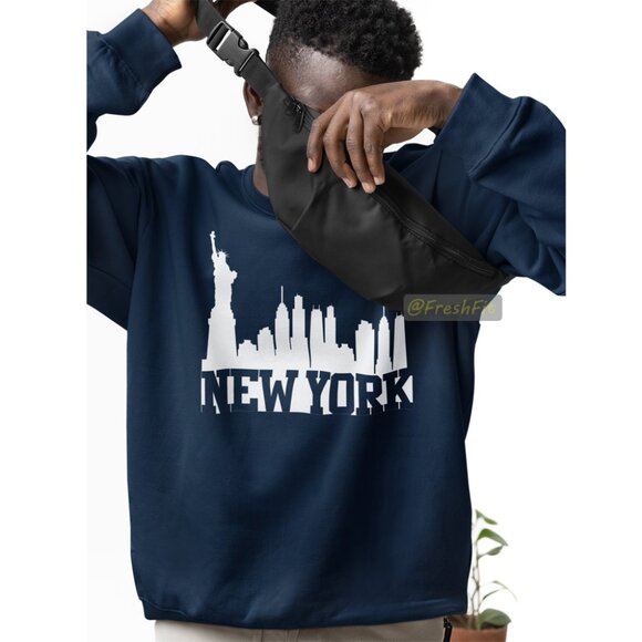 Other - 🆕New York Skyline Fleece Crew Sweatshirt Navy